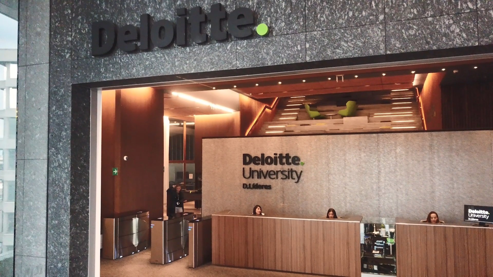 Deloitte_UY1_UY_6acfd06a955c90d526c60316_4