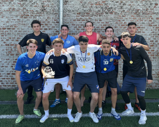 PwC_UY1_UY_69414403212bc7288242ebb7_5