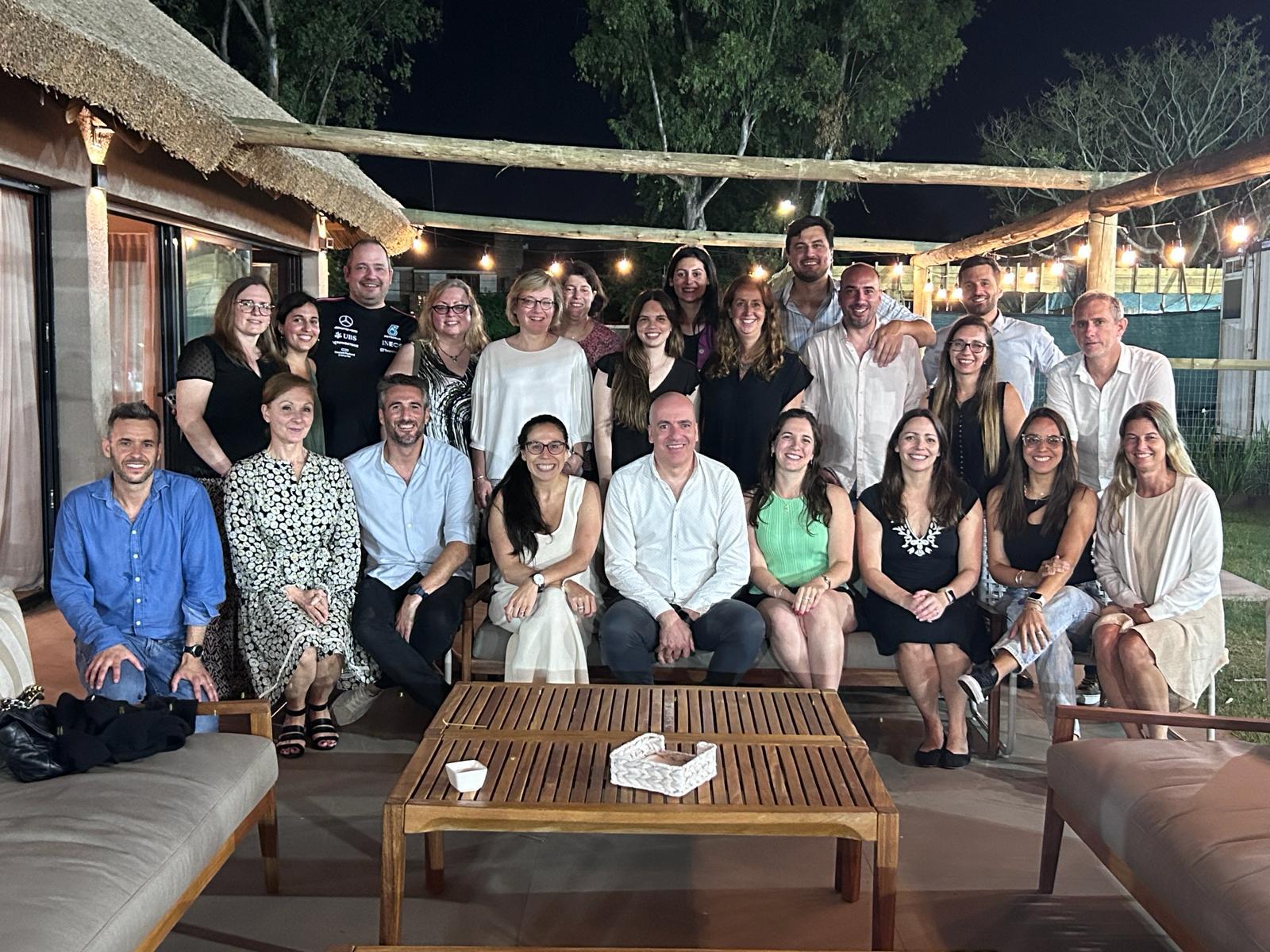 TRIO_UY1_UY_6904fced8f7616b3e322975f_3