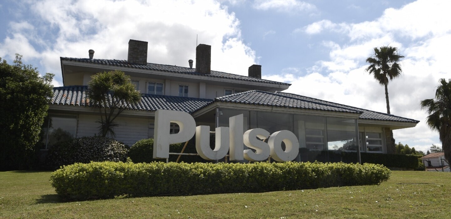 d512794c-06bf-4d8f-a52c-318136b1fa5c